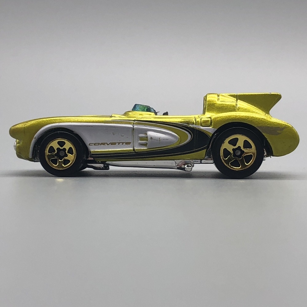 Hot Wheels Chevrolet Chevy Corvette SR-2 SR2 Diecast Car Acid Green 1/64 Scale - Picture 8 of 12